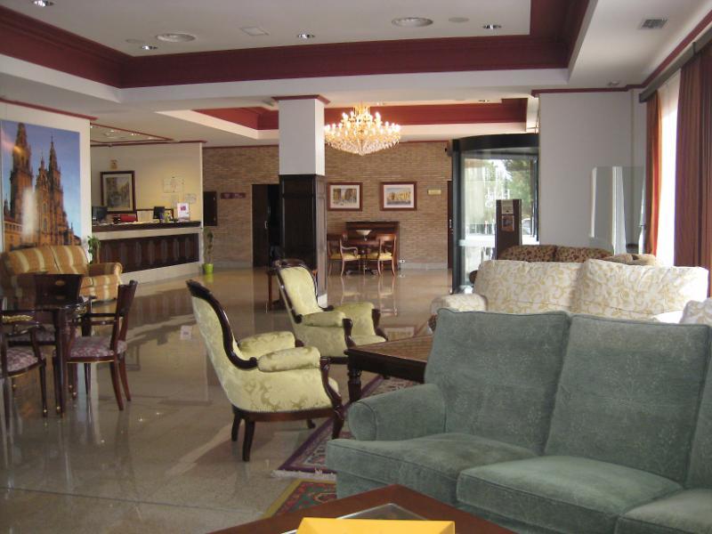 מלון Arva Santiago לאון מראה חיצוני תמונה